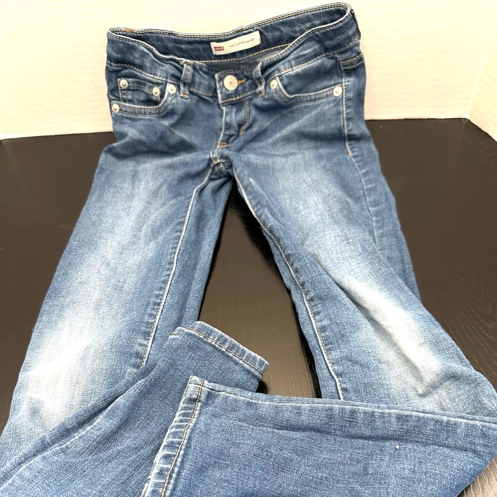 Girls Levi’s Supper Skinny 710 Jeans Size 8 Regular 

Gently used
